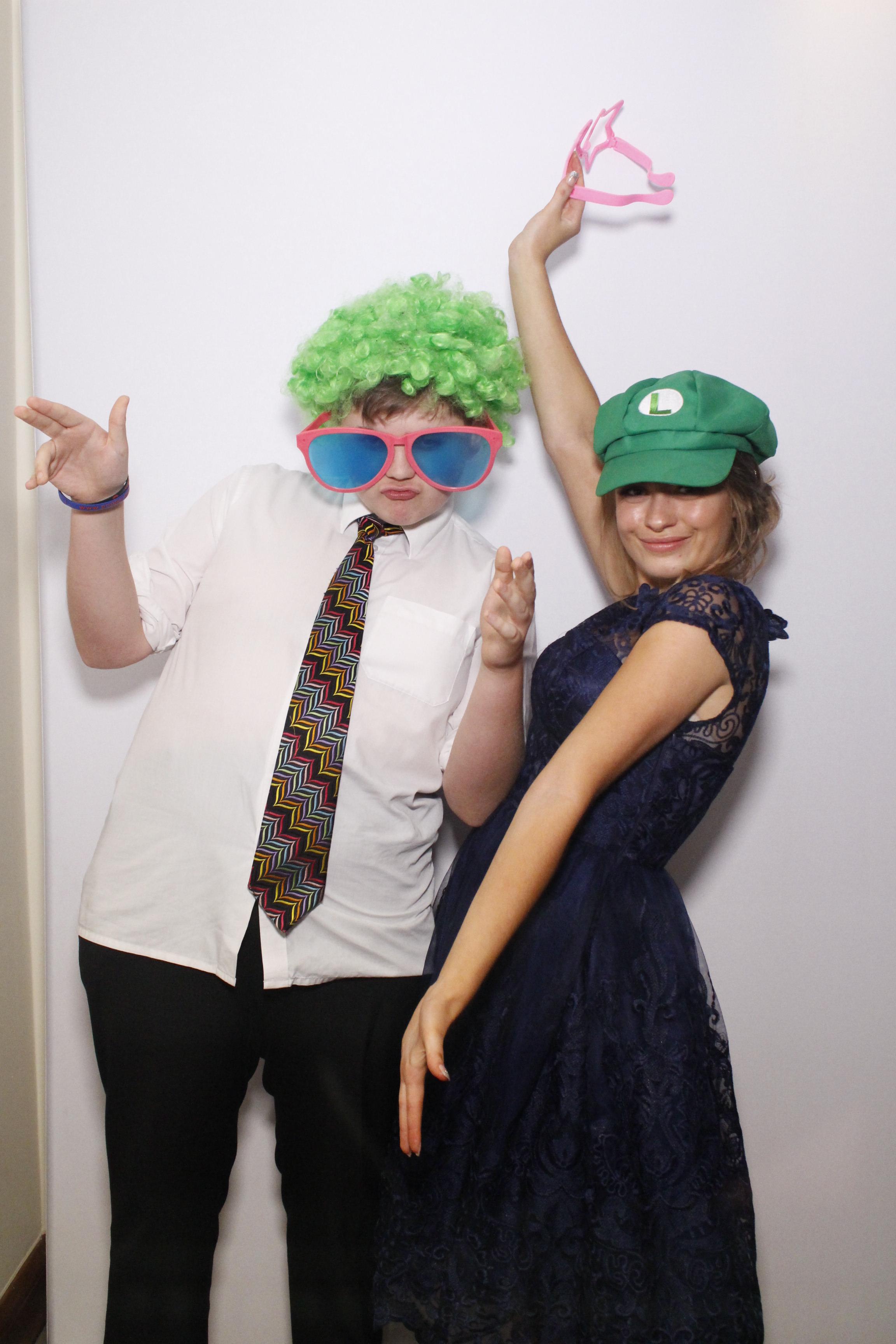 Luke & Emily's Wedding | View more photos from the event at gallery.myphotoboothexperience.co.uk/u/MyPhotoBoothExperienceLtd/Luke-Emilys-Wedding